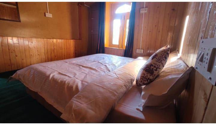 Ferienwohnung Old Is Gold Mudhouse Lushal Jibhi Exterior foto